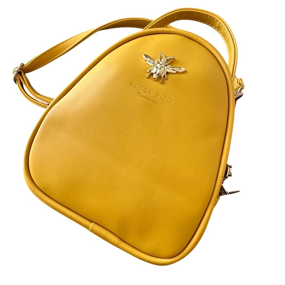 Crossbody Mustard Mini Bag | Aluda Piju - Picture 3 of 8